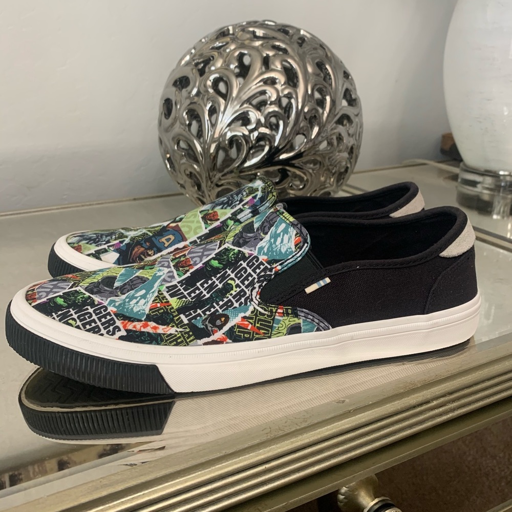 TOMS Marvel Baja